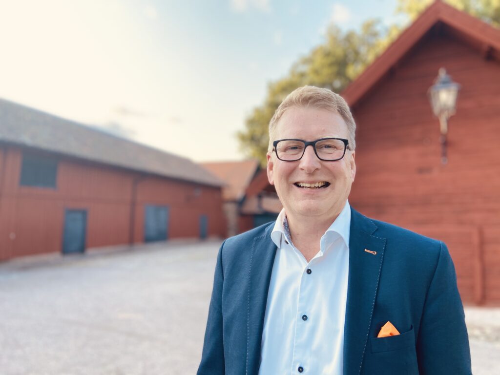Möt Mikael Bohman, ordförande i Västra Mälardalen i Samverkan, bank-vd och eldsjäl.